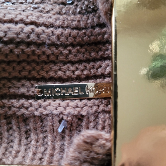 Michael Kors Hat and Scarf - Picture 6 of 7